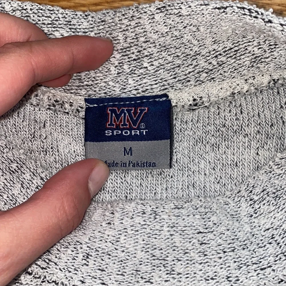 HHI pullover - Picture 2 of 2